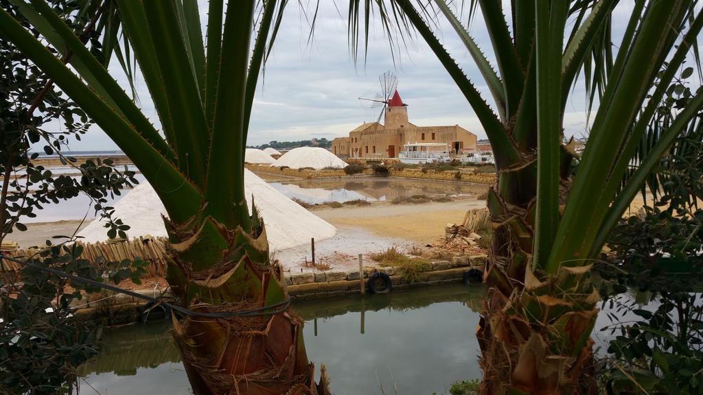Sunrise Stagnone - Kitesurf Spot Acomodação com café da manhã Marsala Exterior foto